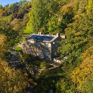 Peep-o-day-stylish 4bedroom With Dale View Holiday home
